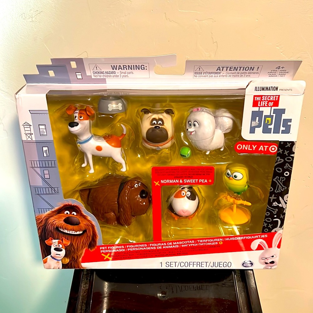 Secret Life of Pets Figures